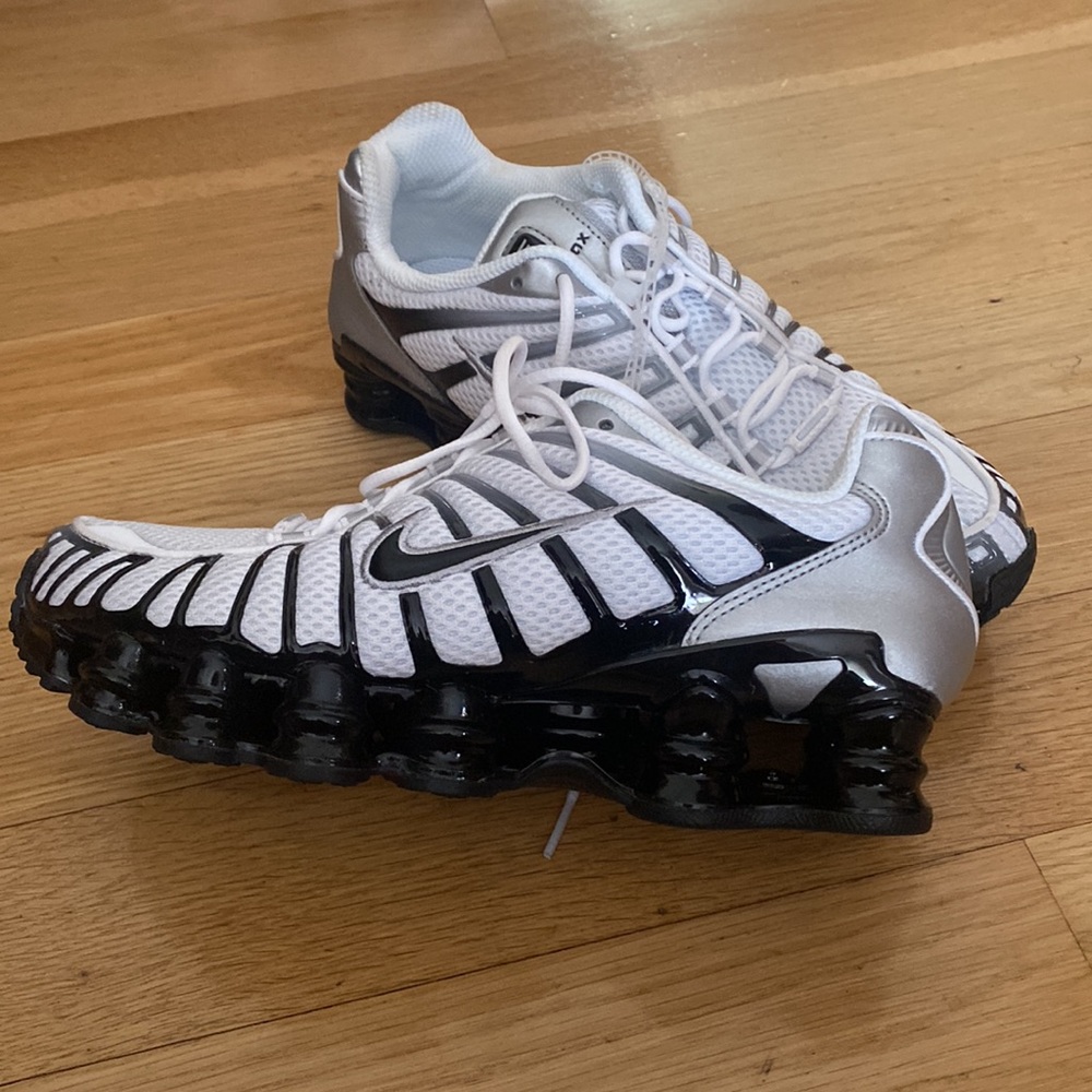 Nike Shox TL Womens shoes.Highly rated - Picture 5 of 9